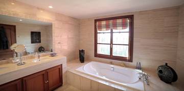 Thumbnail von villa for sale in - Sierra Blanca