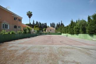 Thumbnail von villa for sale in - Guadalmina Baja