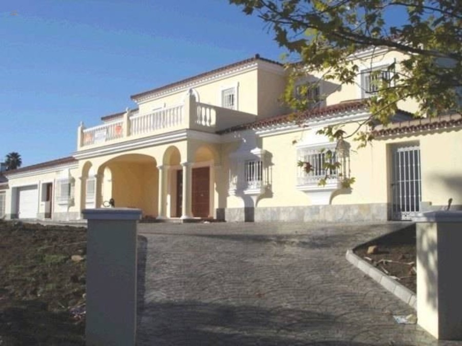 villa for sale in - Sotogrande