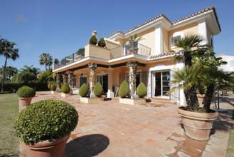 Thumbnail von villa for sale in - Bahia de Marbella