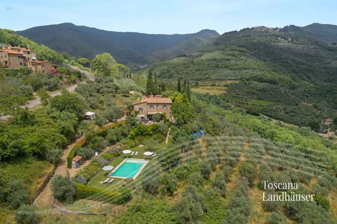 Romantisches Rustico mit Pool in Panoramalage