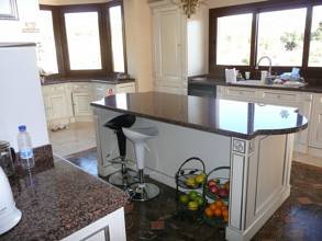 Thumbnail von villa for sale in - BENAHAVIS