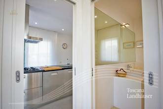 Thumbnail von Luxusvilla nur wenige Kilometer vom Meer entfernt