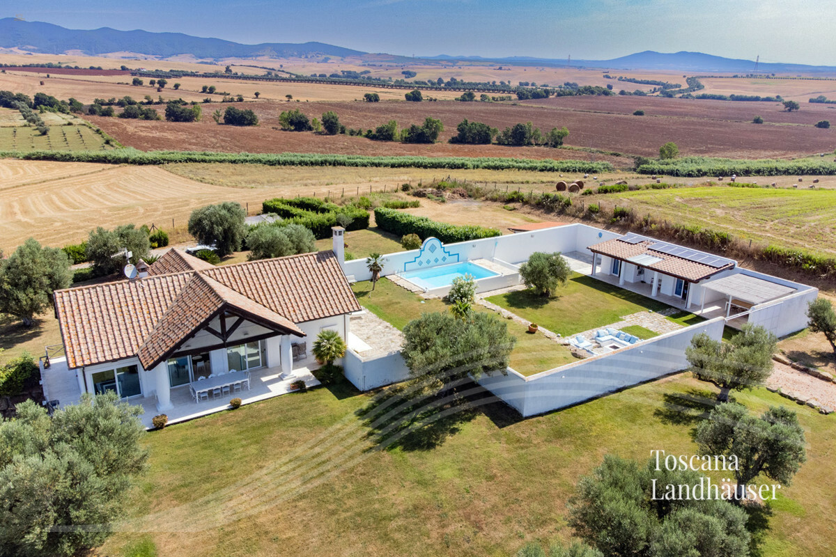 Thumbnail von Luxusvilla nur wenige Kilometer vom Meer entfernt