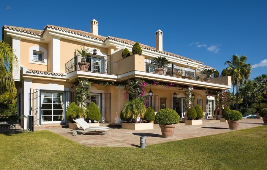 villa for sale in - Los Monteros