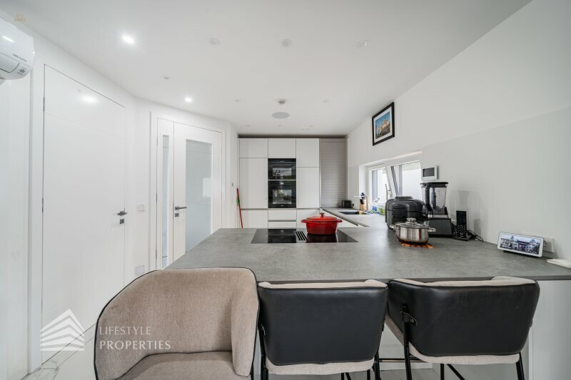 Thumbnail von Moderne Hightech-Villa, Nähe Alte Donau