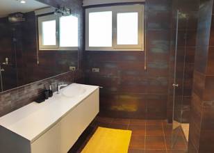 Thumbnail von villa for sale in - Nueva Andalucia