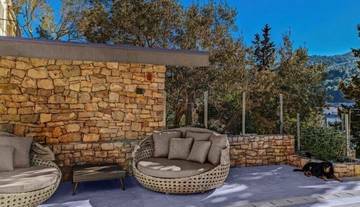 Thumbnail von Современная роскошная вилла прямо у моря