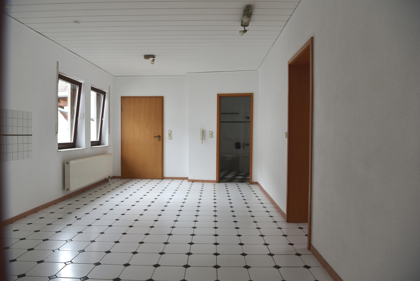 Altstadthaus (Teil einer Hofanlage) mit 2 Wohneinheiten.