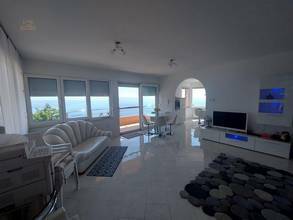 Thumbnail von Appartement mit Panorama-Meerblick und Swimmingpool (Nutzung)