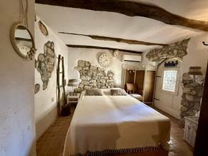 Thumbnail von Renoviertes Altstadthaus mit mediterranem Charme, Dachterrasse und Meerblick