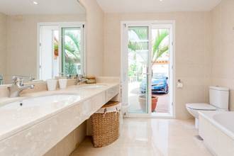 Thumbnail von villa for sale in - BENAHAVIS