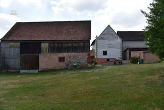 Thumbnail von Für Pferdefreunde und Ruhesuchende: EFH mit großem Grundstück und Nebengebäuden. Zusätzl. Bauplatz!