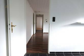 Thumbnail von KEINE KÄUFERPROVISION! 2-ZKB mit eigenem Hauseingang & 2 Stellplätzen