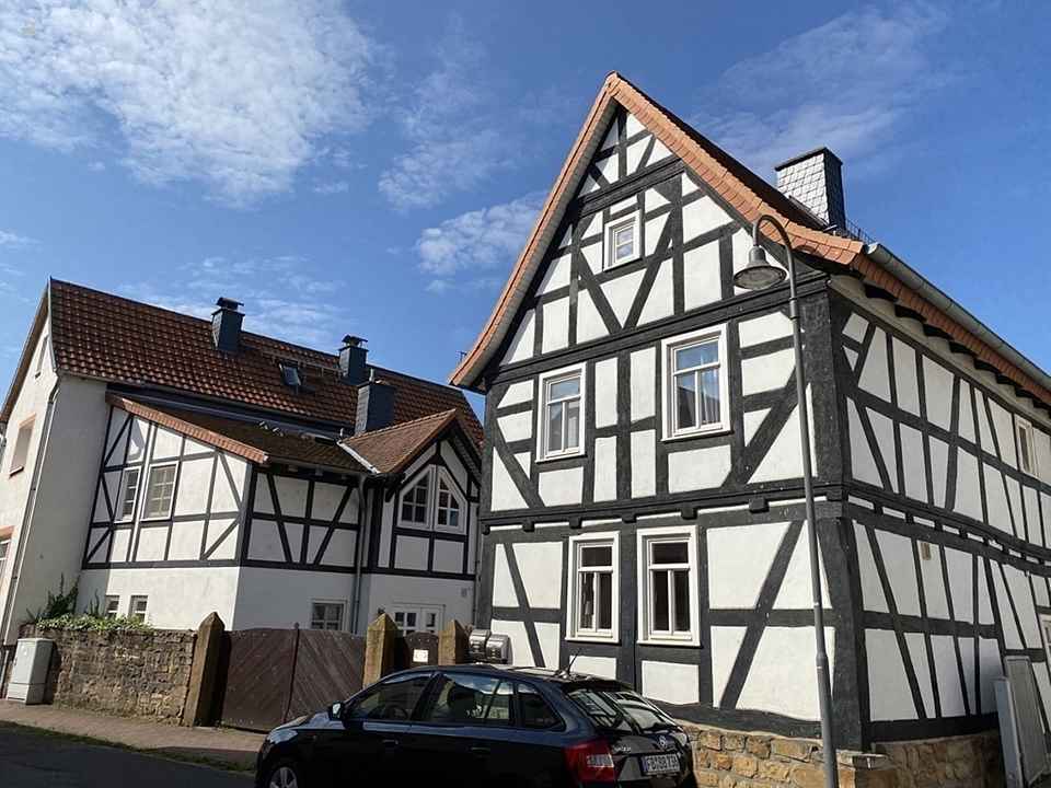 Bauplatz in Randlage plus 2 Häuser für Investoren und Eigennutzer! 15443 