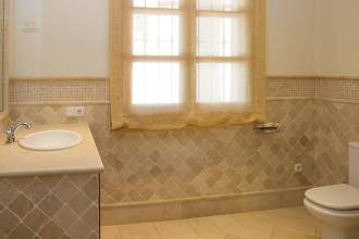 Thumbnail von villa for sale in - El Madroñal