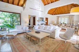 Thumbnail von villa for sale in - The Golden Mile