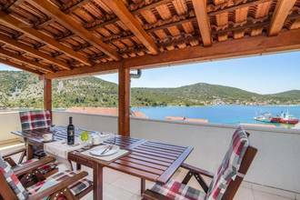 Thumbnail von Mehrfamilienhaus mit Panorama Meerblick, Region Vinišće