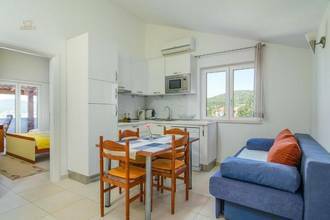 Thumbnail von Mehrfamilienhaus mit Panorama Meerblick, Region Vinišće