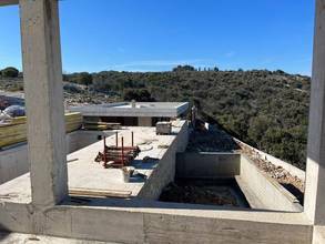Thumbnail von Zwei Villen im Rohbau mit Pool und Meerblick, Insel Brač