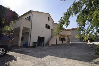 Thumbnail von Appartementhaus mit vier Wohnungen