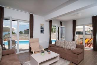 Thumbnail von Villa in ruhiger Lage mit Panorama Meerblick, Insel Brac