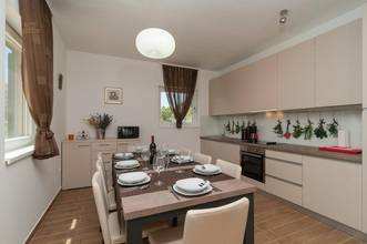 Thumbnail von Villa in ruhiger Lage mit Panorama Meerblick, Insel Brac