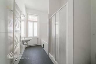 Thumbnail von Grand Park Residence: Herrschaftlicher 6-Zimmer Altbau mit Weit- und Grünblick