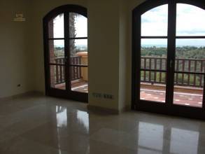 Thumbnail von villa for sale in - La Capellania