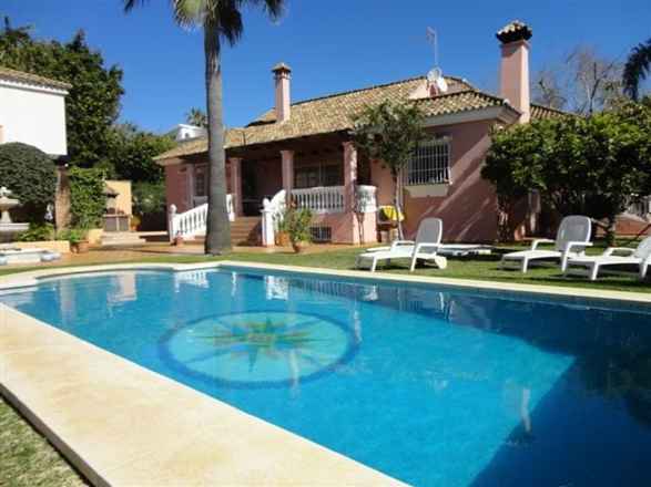 	 villa for sale in - El Rosario 