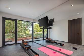 Thumbnail von Mediterrane Villa mit Tennisplatz und großem Pool, Region Motovun