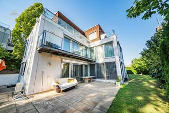 Thumbnail von Geräumige Luxus-Villa in Neustift