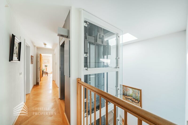 Thumbnail von Geräumige Luxus-Villa in Neustift