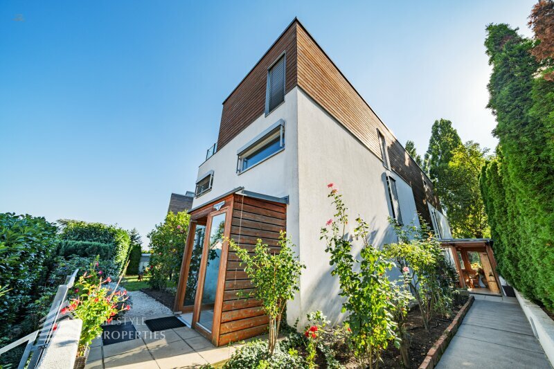 Thumbnail von Geräumige Luxus-Villa in Neustift