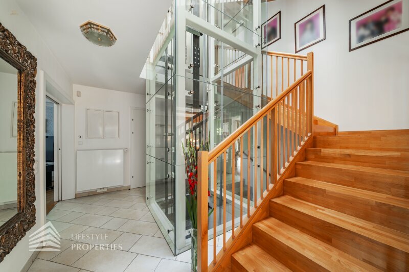 Thumbnail von Geräumige Luxus-Villa in Neustift