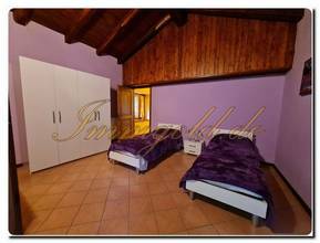 Thumbnail von Immogold freistehendes Haus im Kastanienhain