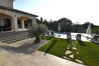 Thumbnail von Moderne Villa mit Infinity-Pool und tollem Panorama, Istrien