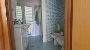 Thumbnail von Gepflegtes Mehrfamilienhaus mit Meerblick, Insel Pag