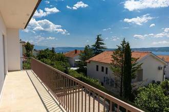 Thumbnail von Schickes Einfamilienhaus mit Meerblick in Crikvenica