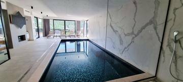 Thumbnail von 3つのモダンなヴィラとパノラマの海の景色