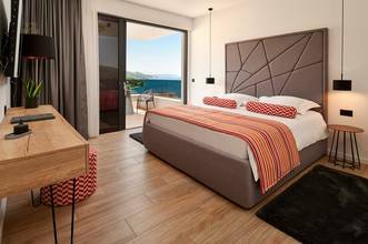 Thumbnail von Drei exklusive Villen mit traumhaften Meerblick in Marina, Region Trogir