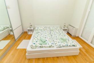 Thumbnail von Haus mit drei Wohnungen und schönem Meerblick in Lovran, Kvarner Bucht