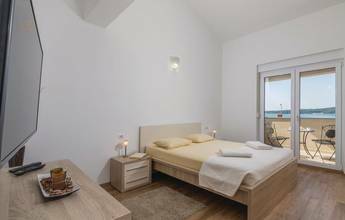 Thumbnail von Einfamilienhaus mit mediterranem Charme und Meerblick in Medulin