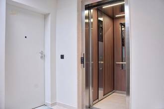 Thumbnail von Modern penthouse with rooftop terrace and panoramic views of the city and the sea