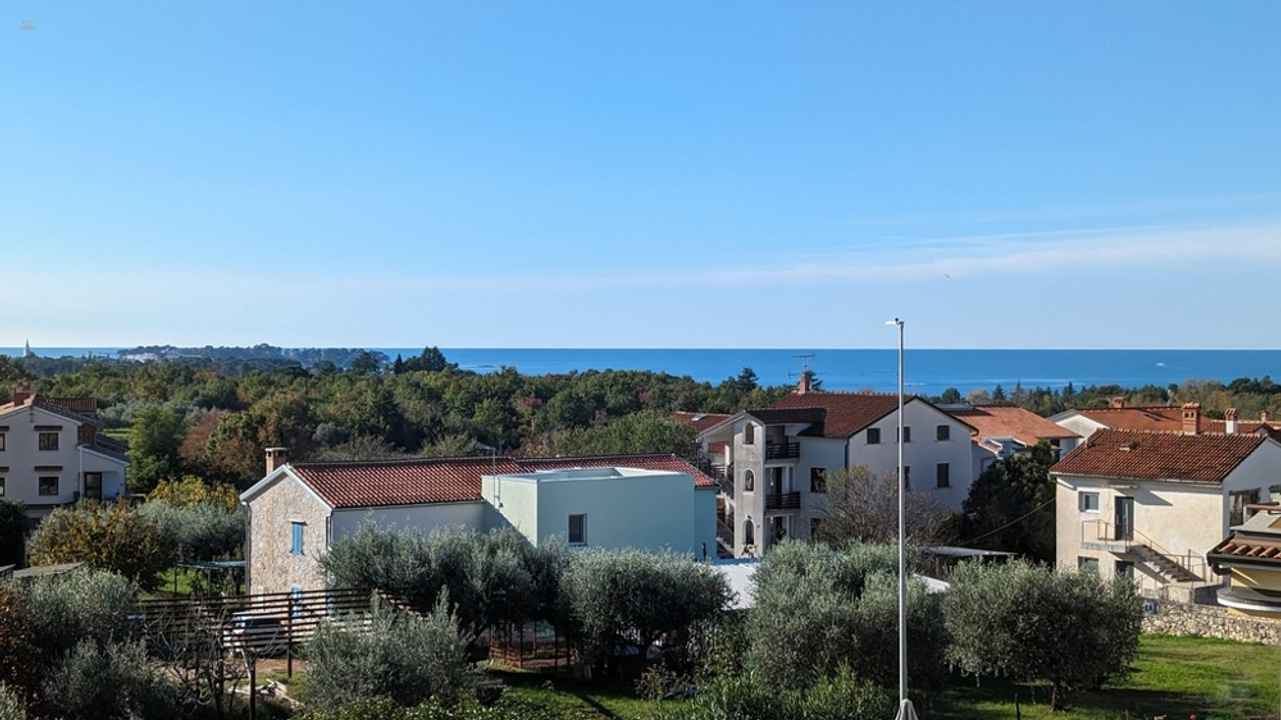Hochwertiges Appartement mit Meerblick in Porec, Istrien