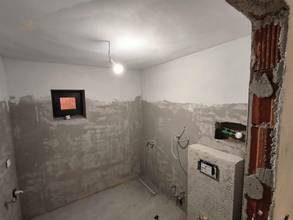 Thumbnail von Mehrfamilienhaus zur Fertigstellung mit Meerblick in Kostrena