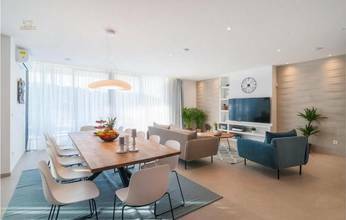 Thumbnail von Villa moderna con piscina en primera línea del mar