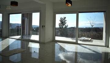 Thumbnail von Moderne Villa mit schönem Meerblick, Region Krk