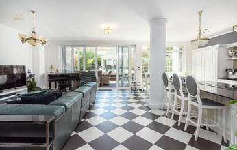 Thumbnail von 素晴らしいロケーションにあるプール付きの豪華なヴィラ