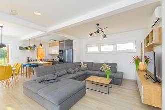 Thumbnail von Schönes Einfamilienhaus mit Pool in ruhiger Lage Istriens